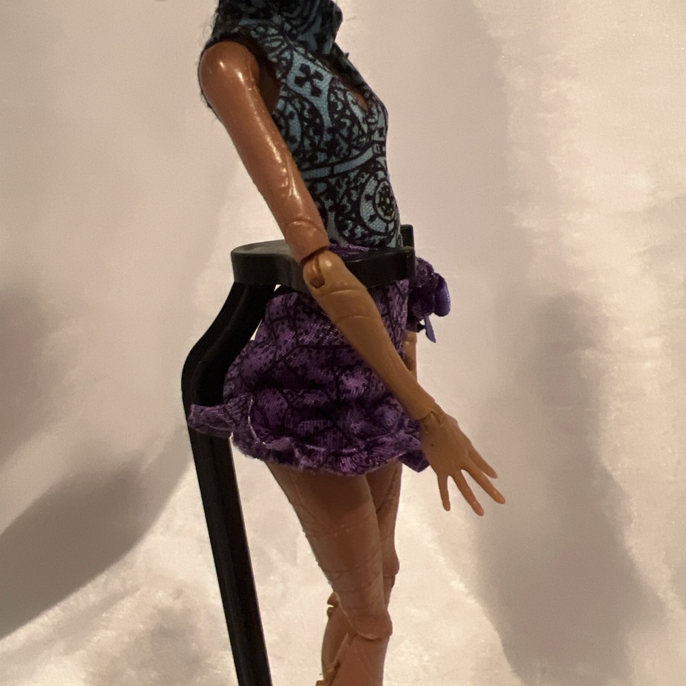2011- Mattel -‎ Monster High Dance Class Robecca Steam - Picture 13 of 15